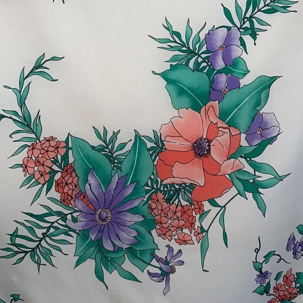 Vtg 70s/80s white‎ polyester floral large square scarf